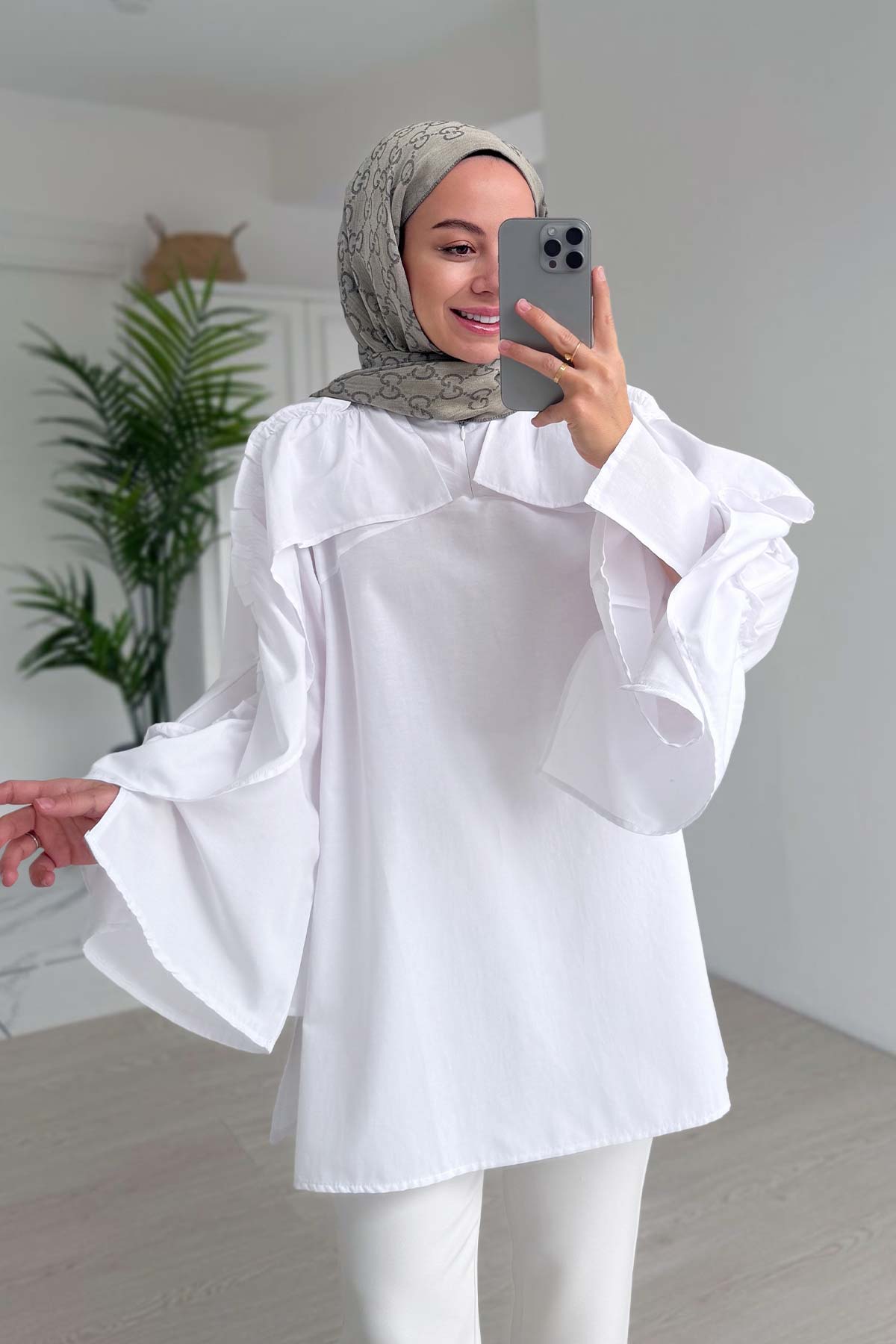 Ruffle Detail Shirt - White