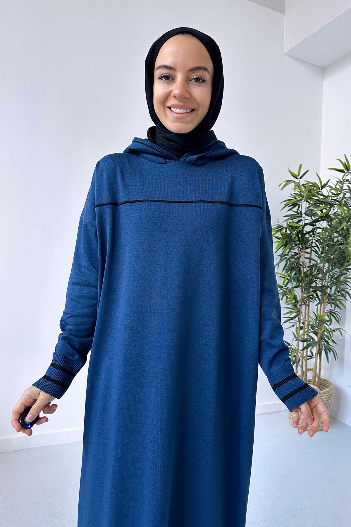 Hooded Mercerized Dress - Petrol