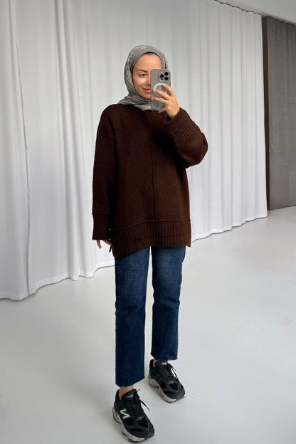 Crew Neck Low Sleeve Oversize Sweater - Brown