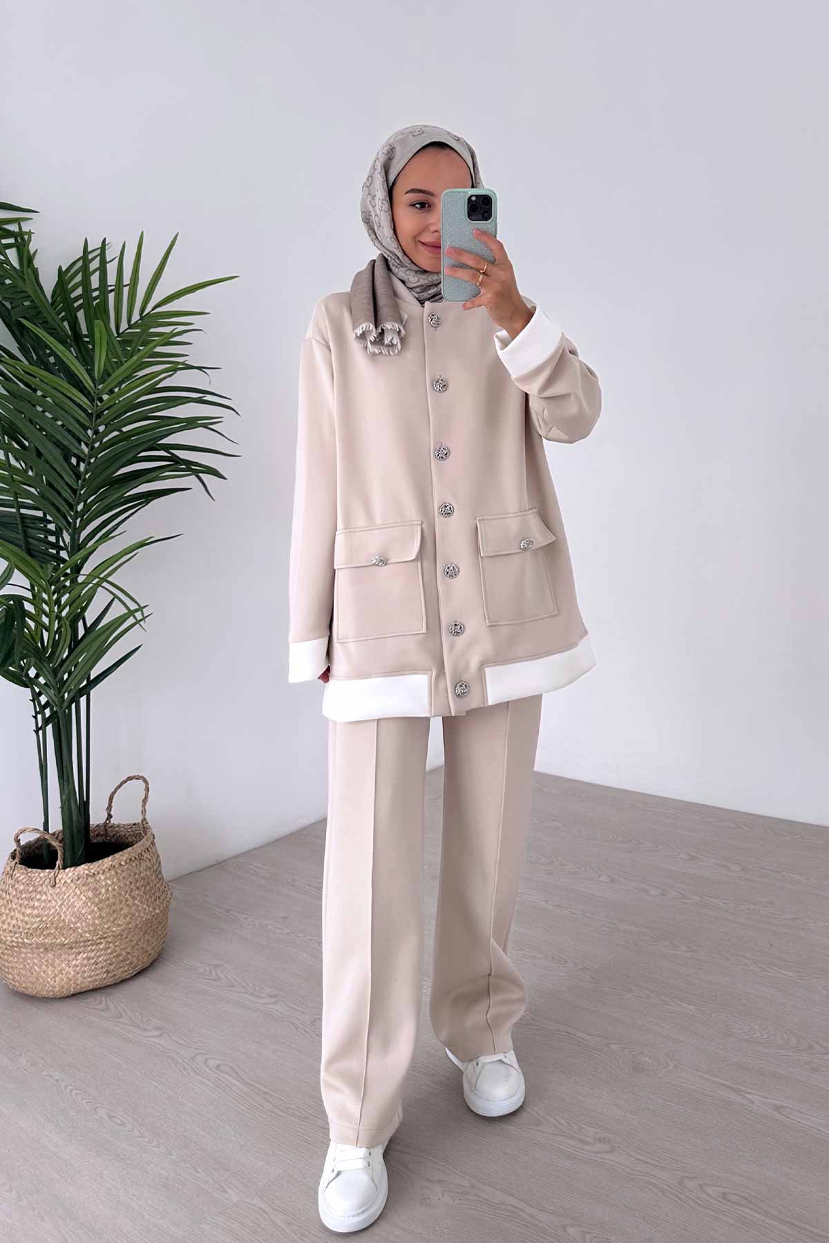 Elegant Button Detailed Double Scuba Suit - Beige