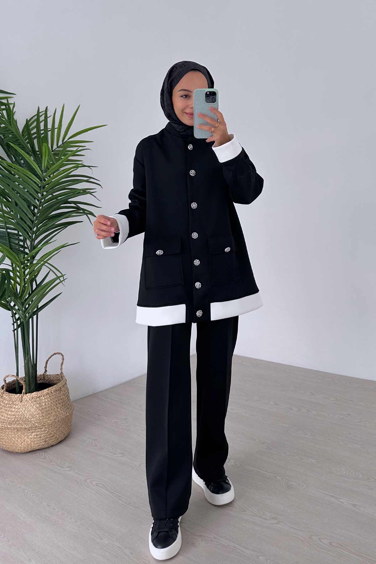 Elegant Button Detailed Double Scuba Suit - Black