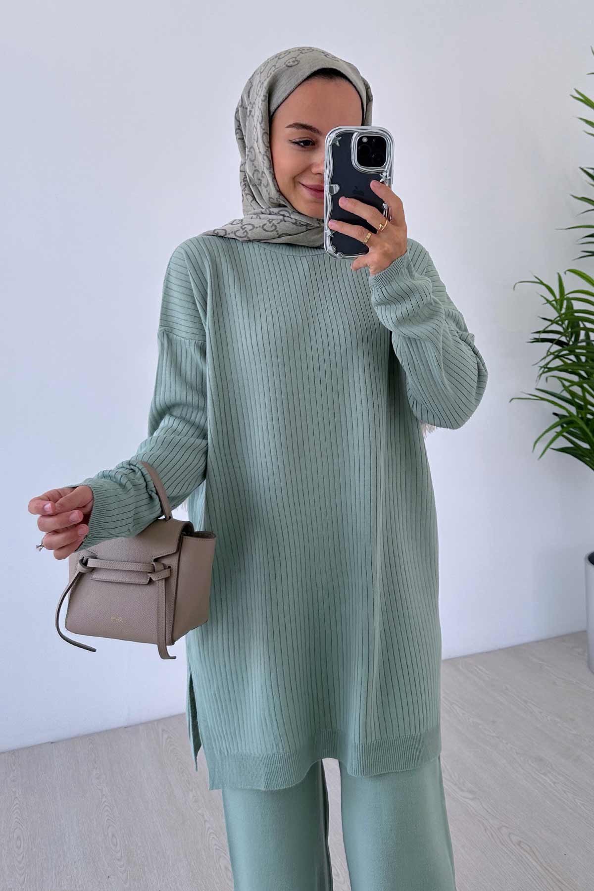 Anje Knitwear Suit  - Green