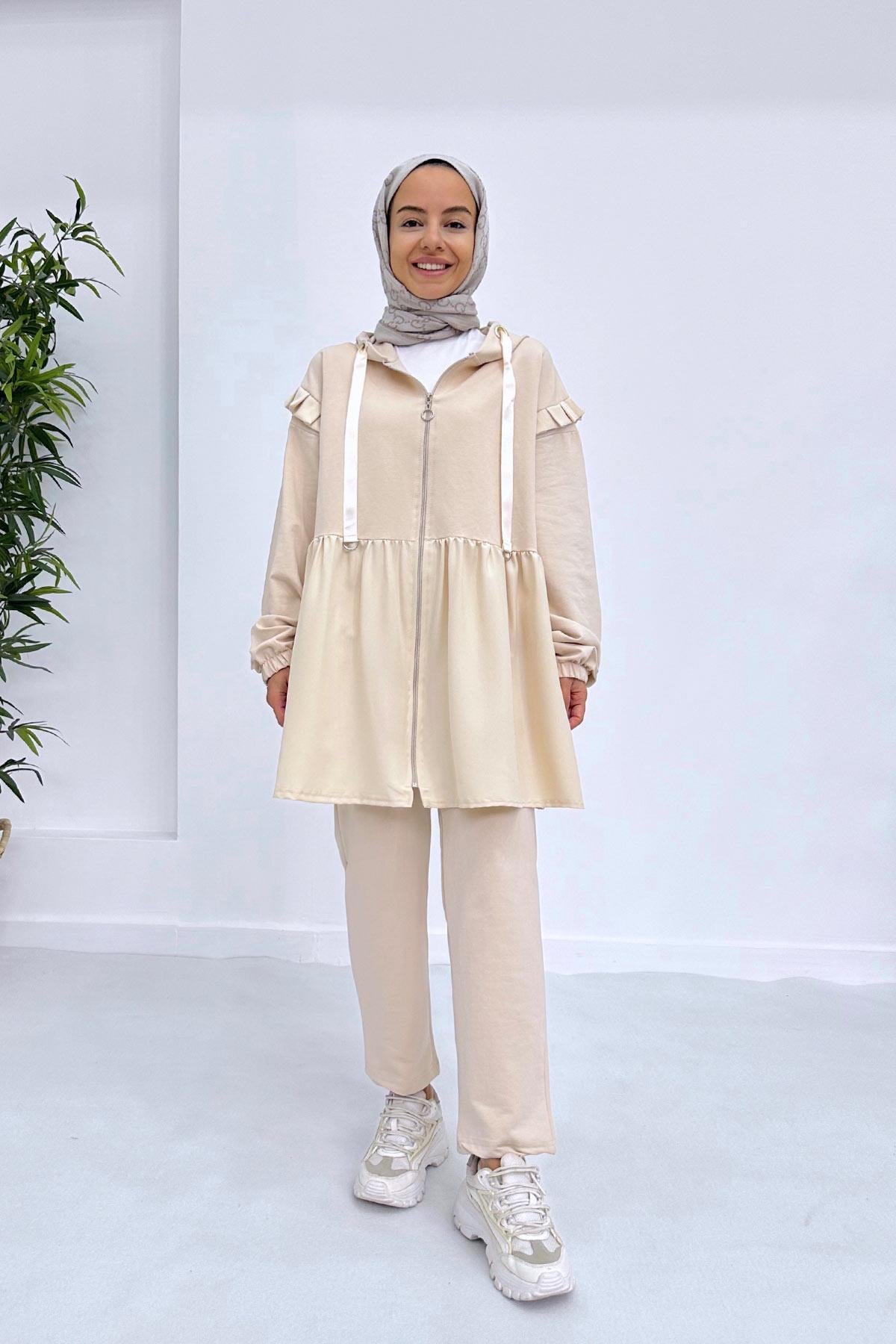 Pleated Waist Hood Suit - Beige