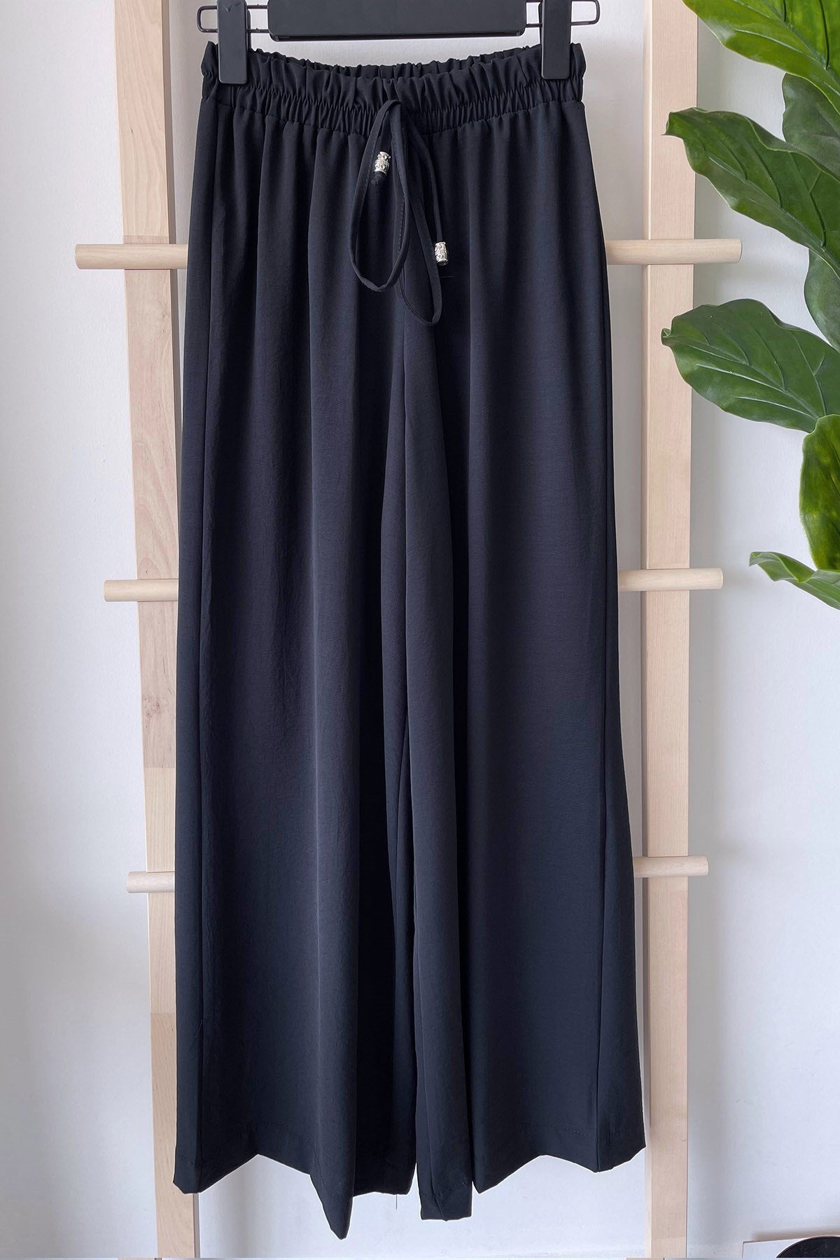 Wide Leg Pants - Black