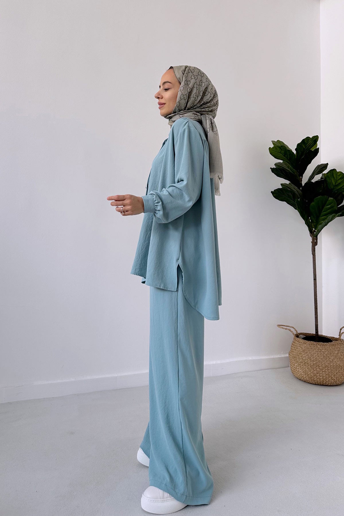 Oversize Suit with Shoulder Pleats - Blue