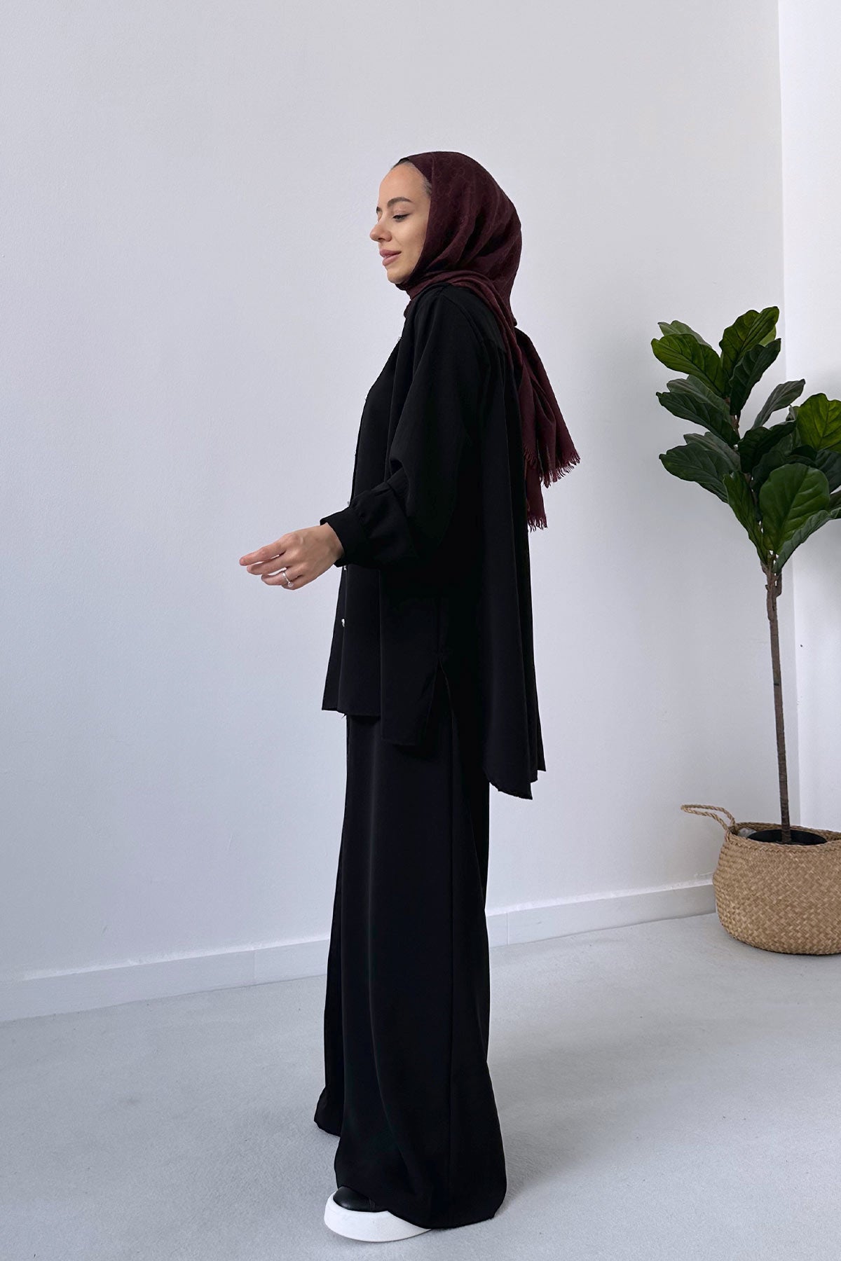 Oversize Suit with Shoulder Pleats - Black