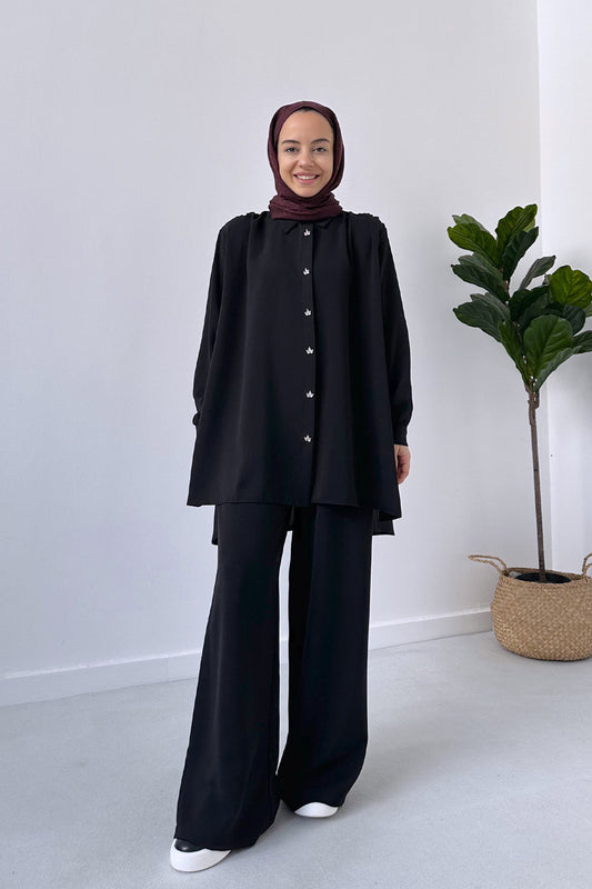 Oversize Suit with Shoulder Pleats - Black