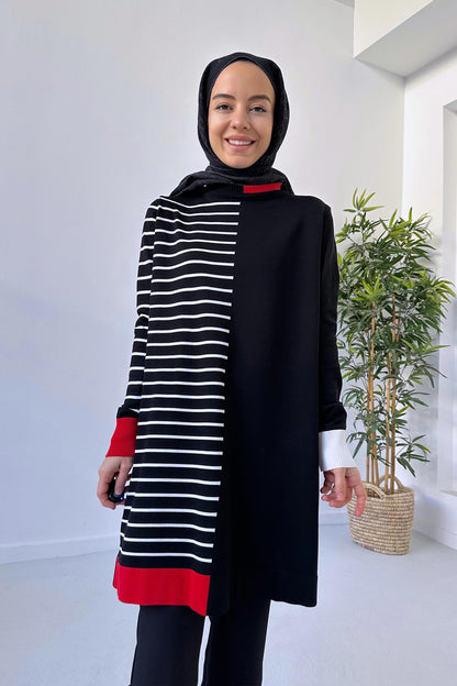 Line Detail Mercerized Tunic - Black/Red