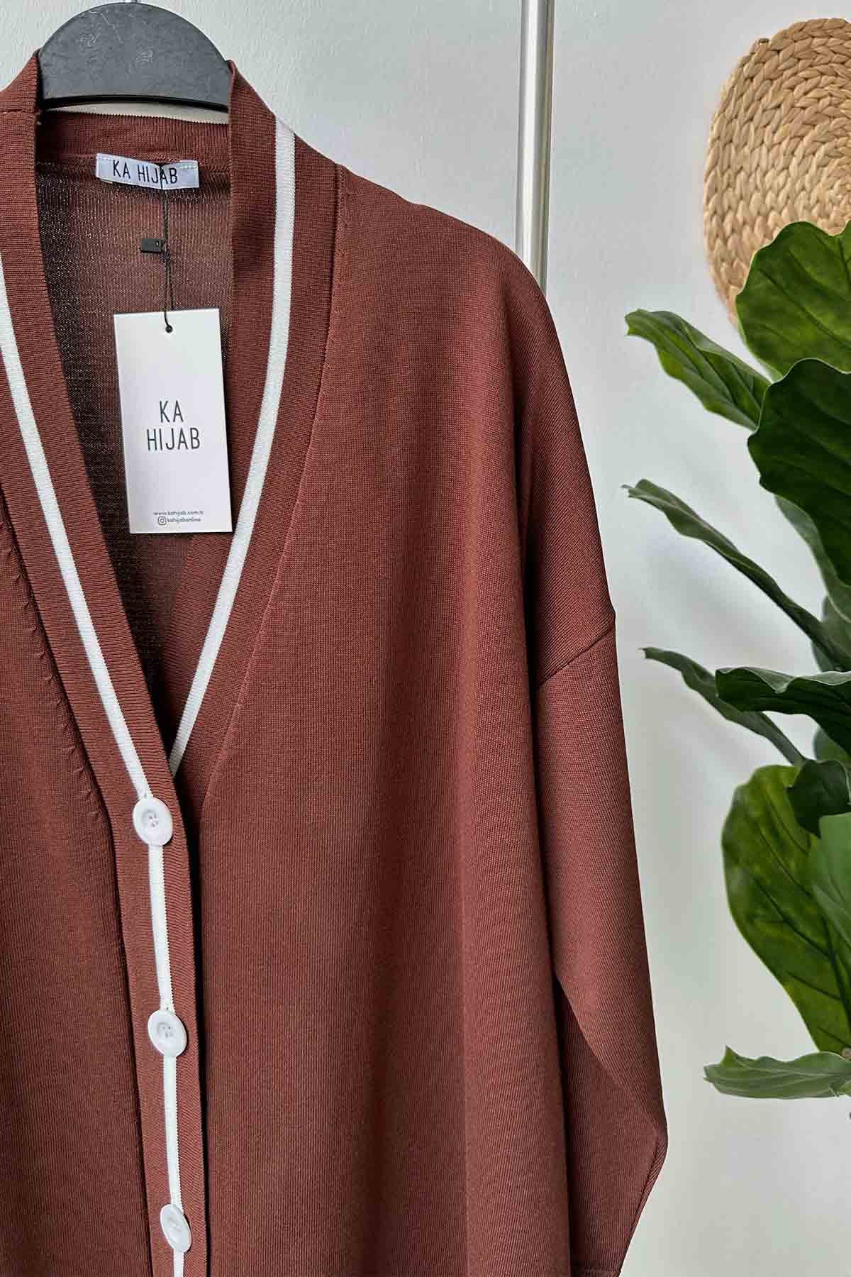 Line Detail Button Mercerized Cardigan - Brown