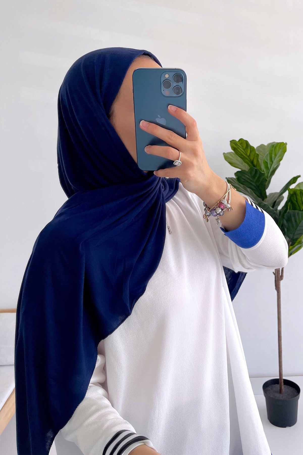 Combed Cotton Shawl - Navy Blue