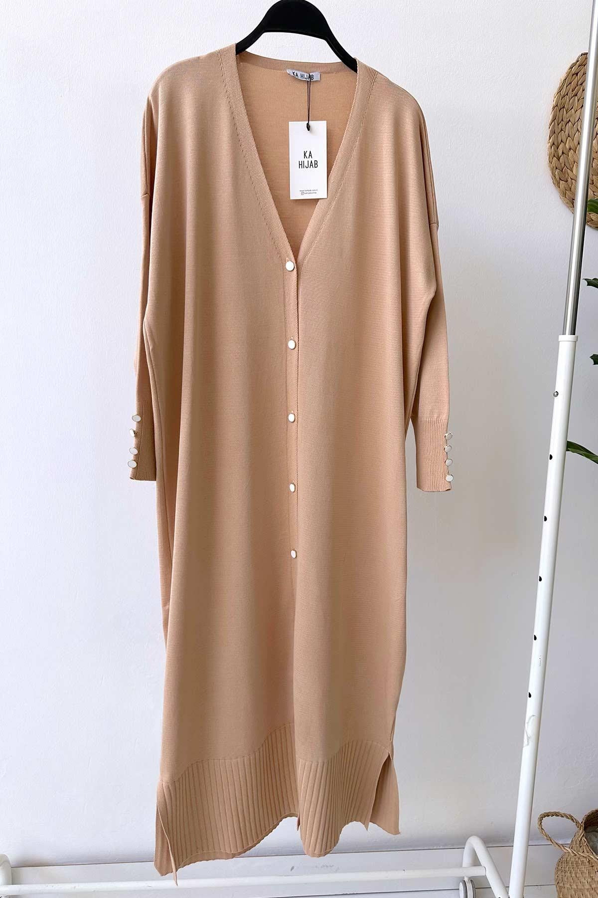 Maxi-Length Buttoned Mercerized Cardigan - Coffee Milk