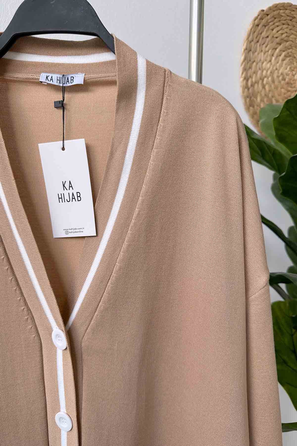 Line Detail Button Mercerized Cardigan - Coffee Milk