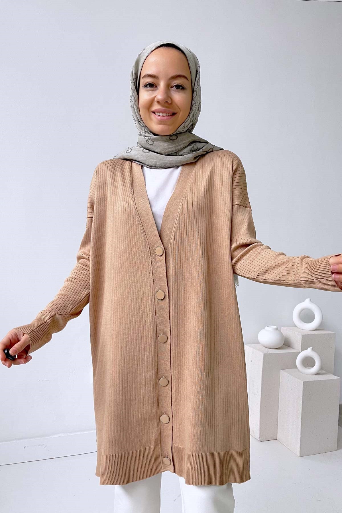 Mercerized Cardigan with Button Wick - Coffee Milk