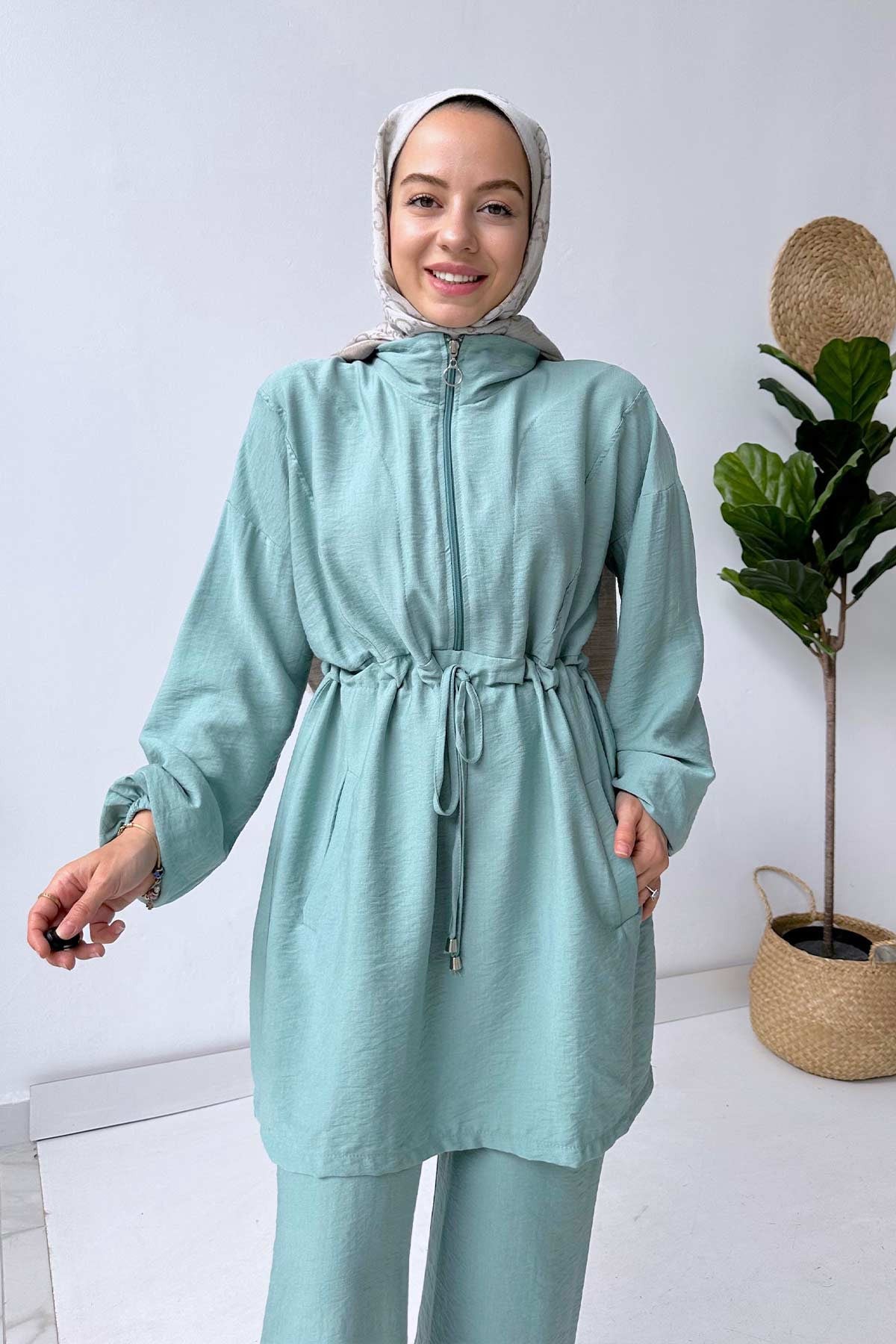 Collar Detail Beltied Suit - Green