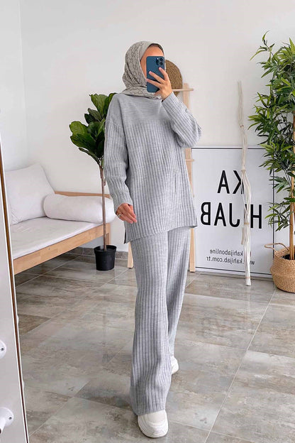 KH Wick Knitwear Suit - Grey